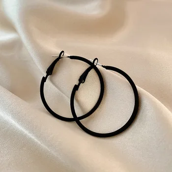 Женские Черные серьги-кольца с геометрическими круговыми окружностями, ювелирные изделия для дам, Винтажные круглые серьги, украшения для ушей, покрытые лаком для выпечки